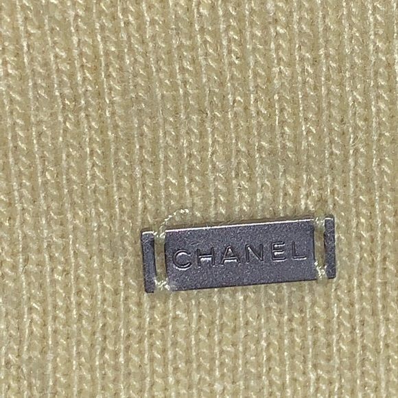 CHANEL size 40 cashmere tank top CRUISE 2001 - Picture 6 of 11